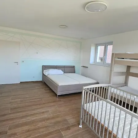 Apartment 2zi In Schloss Neuhaus