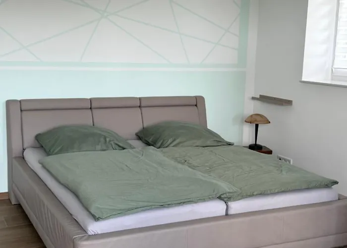 2zi In Schloss Neuhaus Mit Ladestation Fuer Elektroautos Paderborn