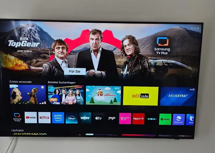 Lejlighed 2zi In Schloss Neuhaus Mit Ladestation Fuer Elektroautos *